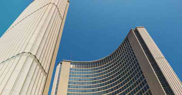 多功能互动led屏_大姑娘会得卵巢囊肿吗