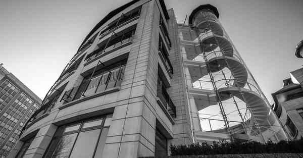 多功能互动led屏_大姑娘会得卵巢囊肿吗